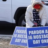 "Tramp legitimisao nasilje": Gardijan analizira pomilovanja hiljada napadača na Kapitol 2021. 1