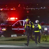 Objavljen snimak iz kontrolnog tornja u Vašingtonu: Helikopter upozoren na avion (VIDEO) 13