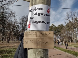 13 - Gulaš za studente Kragujevac Kad se na Svetog Savu „zagulaši” Vučića se baš niko ne plaši: Kragujevčani podržali studente i „na kašiku” (FOTO,VIDEO) 13