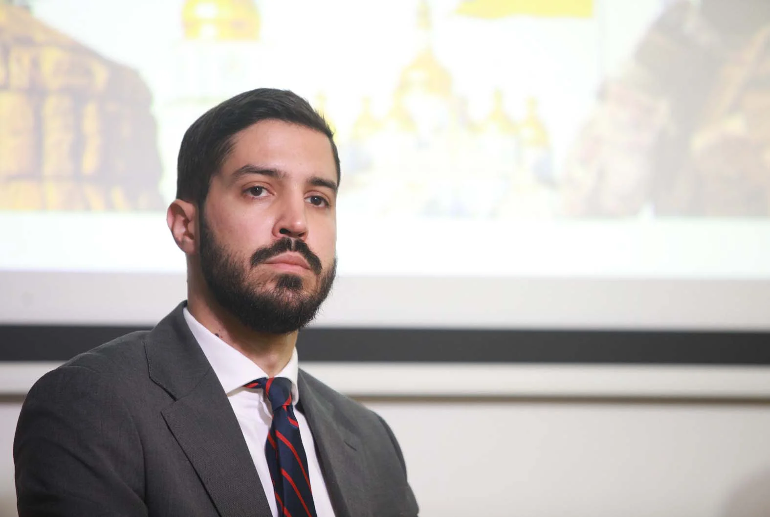 "Tramp se ponaša kao nekrunisani kralj Amerike": Zašto je FIFA nagradu za mir dodelila američkom predsedniku? 2