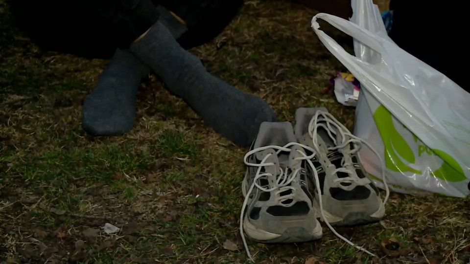 Studenti iz Beograda peške stigli u Novi Sad, odali poštu nastradalima: Noć će provesti na fakultetima, skup protekao bez incidenata (FOTO, VIDEO) 35