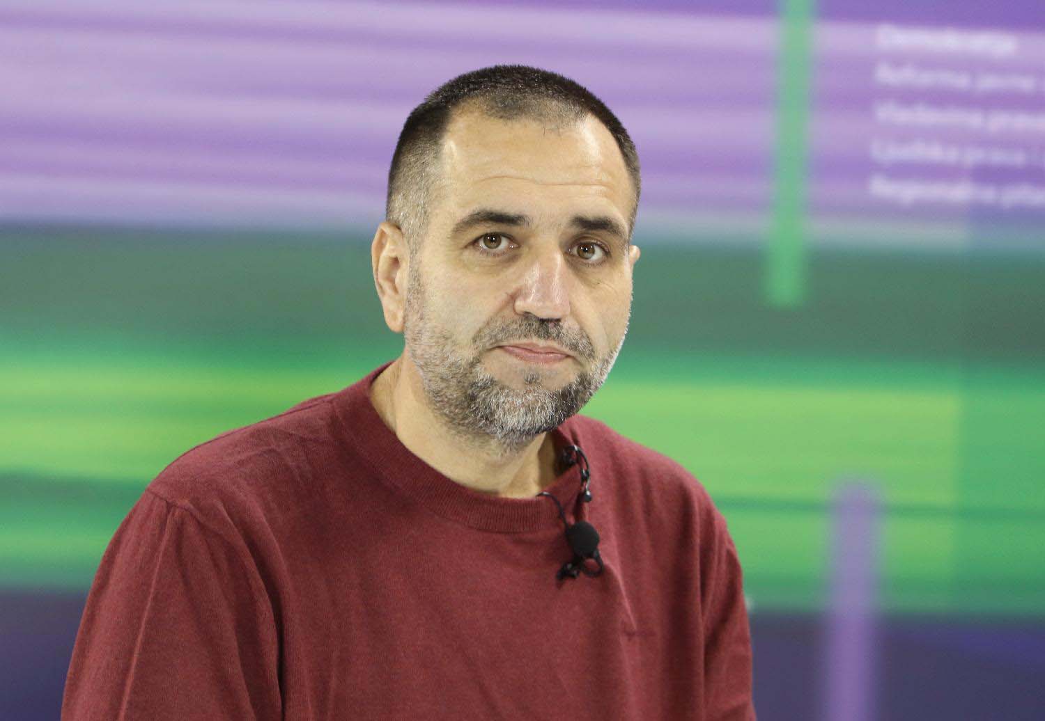 Naprednjaci noktima grebu i ne biraju sredstva: Pristalice SNS večeras izlaze na ulice u 50 mesta u Srbiji, šta očekivati? 2