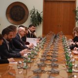 Vučević: Istorijska povećanja zarada zaposlenima u osnovnim i srednjim školama u 2025. 3