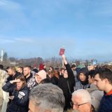 Policija zaustavila poljoprivrednike, studenti iz Novog Sada došli da ih podrže 7