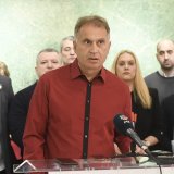 Vrsajkov: Saslušati Vučevića i Đurića u vezi sa prebijanjem studenata u Novom Sadu 3