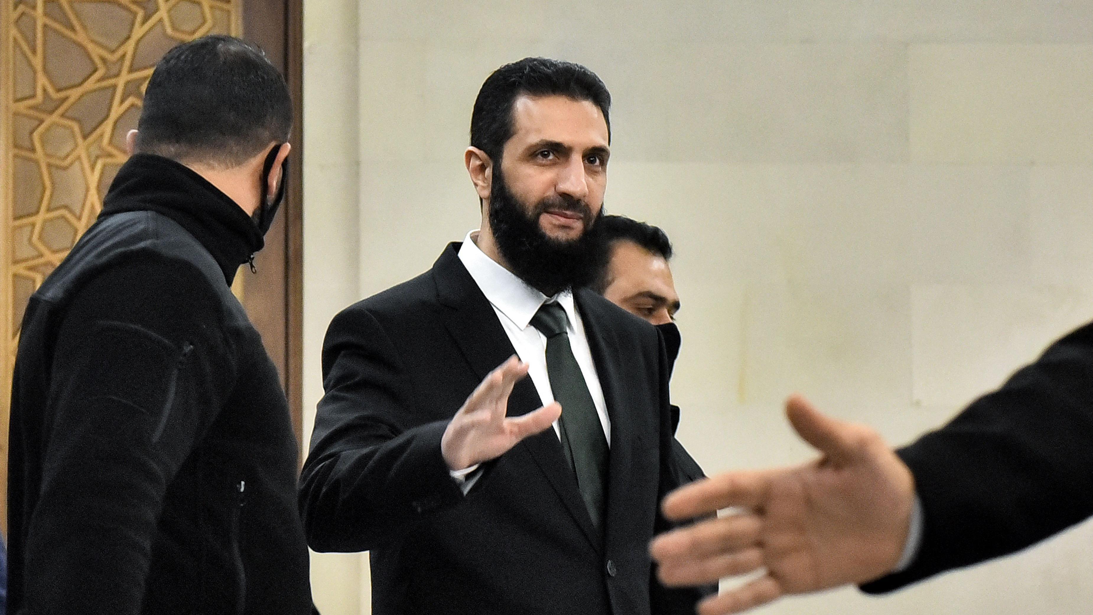 Ekstremisti koje je svet prihvatio kao državnike 1 Ahmed al-Šara u poslovnom odelu