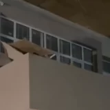 Pao deo nadstrešnice sa novog Doma zdravlja u Ljubiću: Oglasio se gradonačelnik Čačka Milun Todorović 1