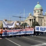 Kako će škole u Srbiji raditi od ponedeljka 9