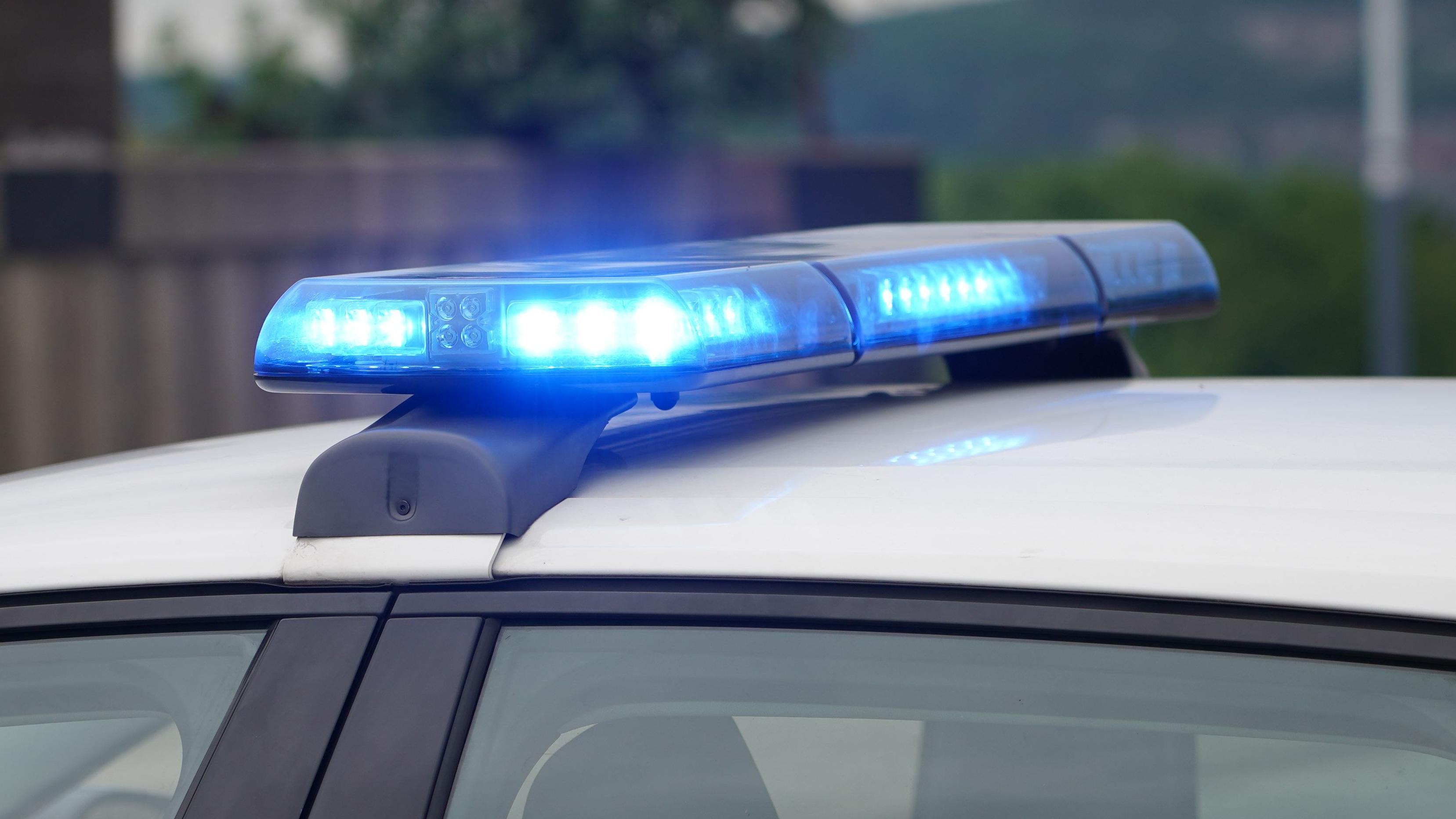 Amerika: Najmanje 10 mrtvih u napadu u Nju Orleansu 1 Policijski automobil