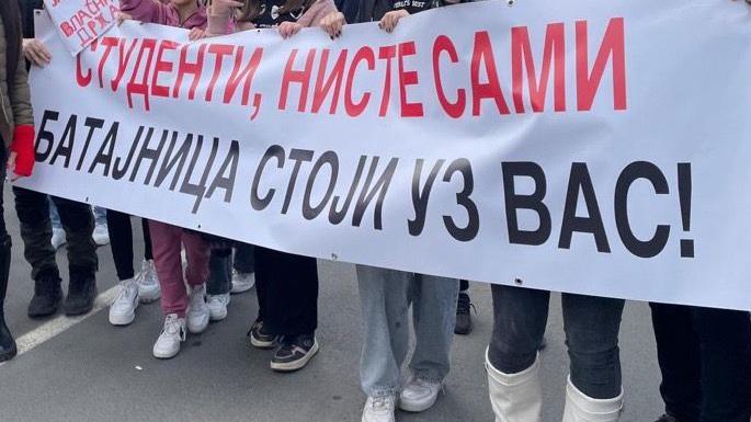 Beogradski studenti noćili u Inđiji, nastavljaju pešačenje ka Novom Sadu 13 Studenti, studentski protest, Batajnica