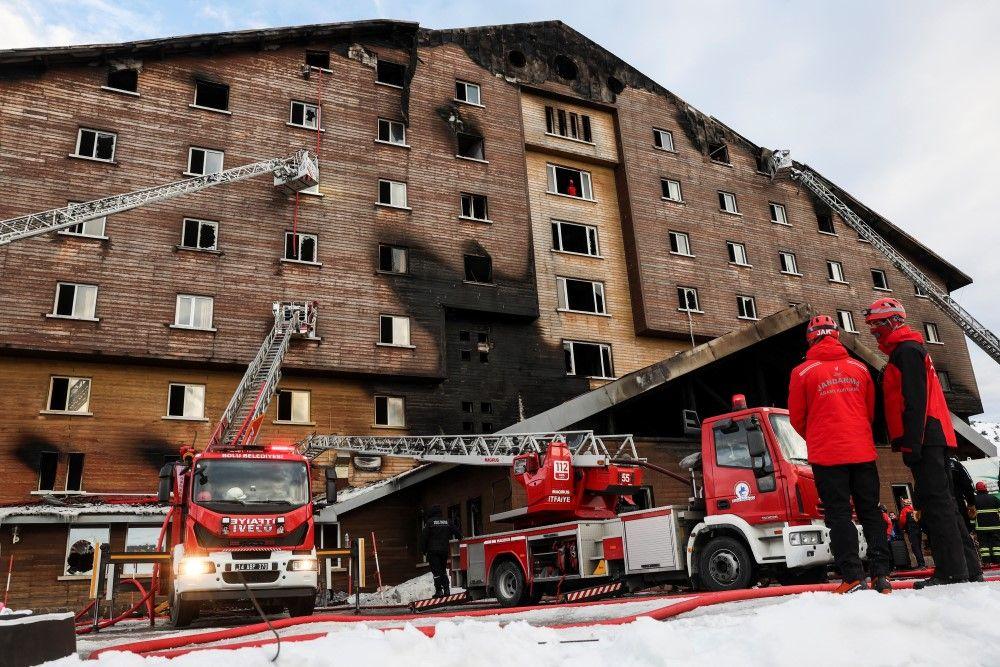 Požar u hotelu u turskom ski-centru: Više od 70 poginulih, među njima i deca 5 požar u turskoj