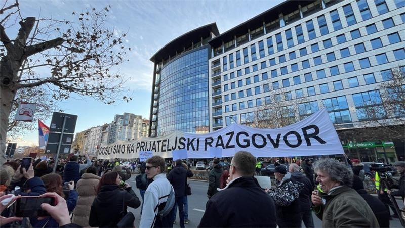 Novi protest studenata u Beogradu: 'Dođite da odbranimo Ustav' 3 protest u Novom Sadu