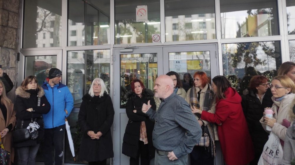 "Pre bih visio u školi, nego kaznio kolege": Direktor OŠ "Vlada Aksentijević" o dopisu Ministarstva prosvete 1