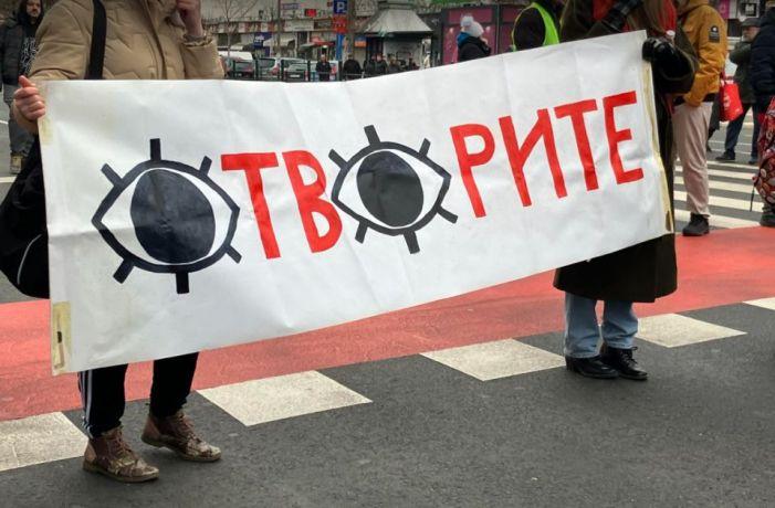 'Školski čas u zadnji čas': Protesti srednjoškolaca i studenata širom Srbije 4 NS