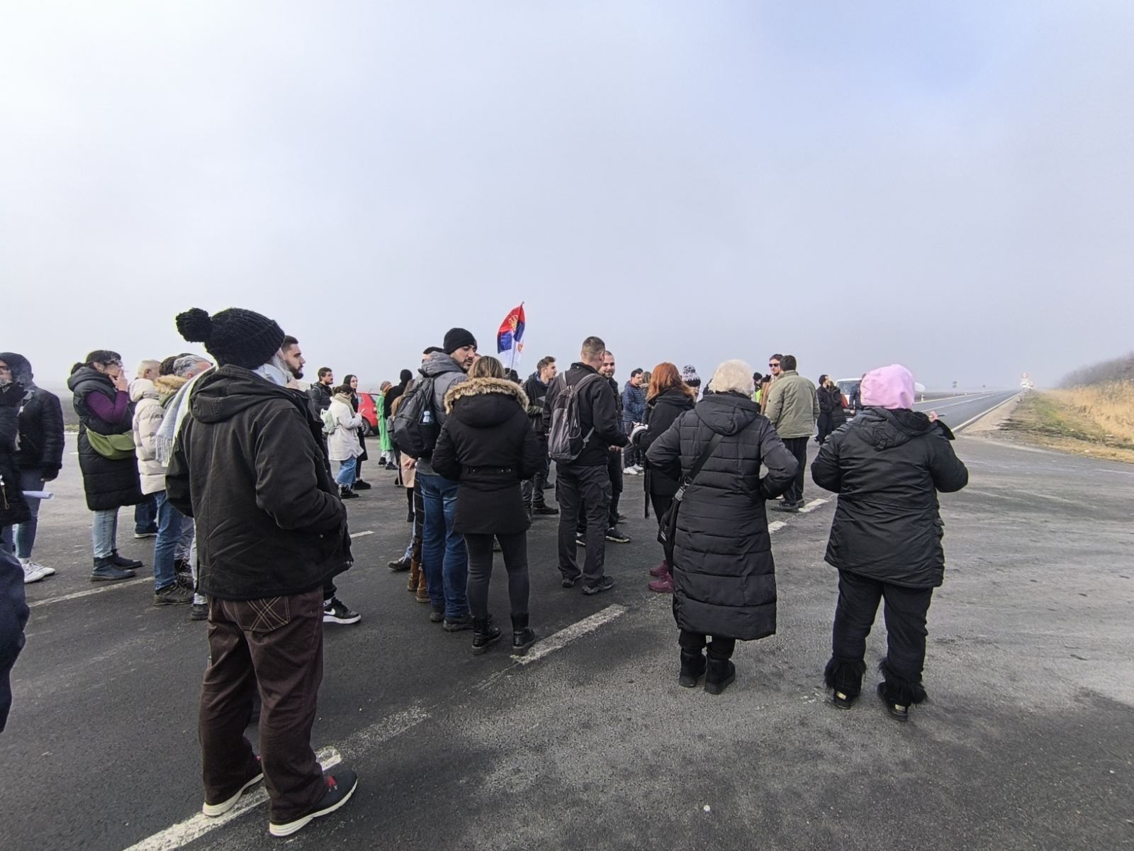 Mala studentsko-paorska diverzija: Kako su traktori probili blokadu i ušli u Novi Sad? 9 Mala studentsko-paorska diverzija: Kako su traktori probili blokadu i ušli u Novi Sad? 9