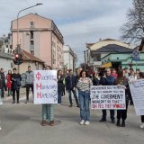 Na nezakonje se odgovara otporom: Kragujevčani i danas na poziv studenata blokirali Raskrsnicu "kod Uzora" 13