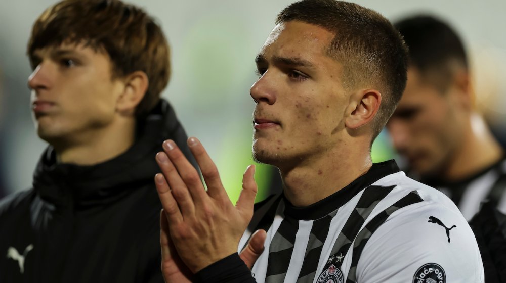 Partizan zabeležio prvu pobedu na pripremama za nastavak sezone: Crno-beli bolji od Hebara sa omladincima (VIDEO) 1