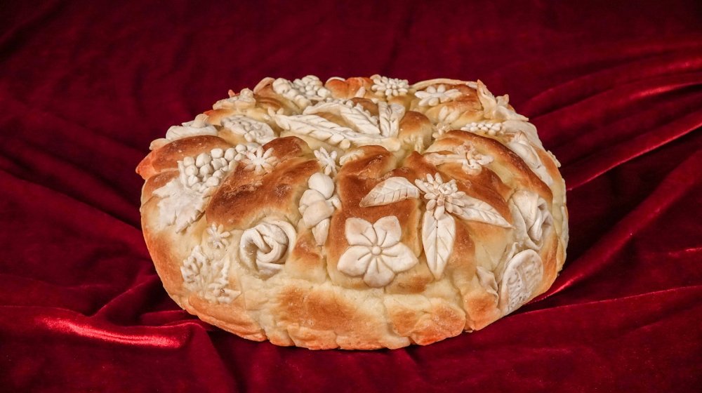 Lomljenje česnice je jedino deljenje koje nas spaja (FOTO) 1