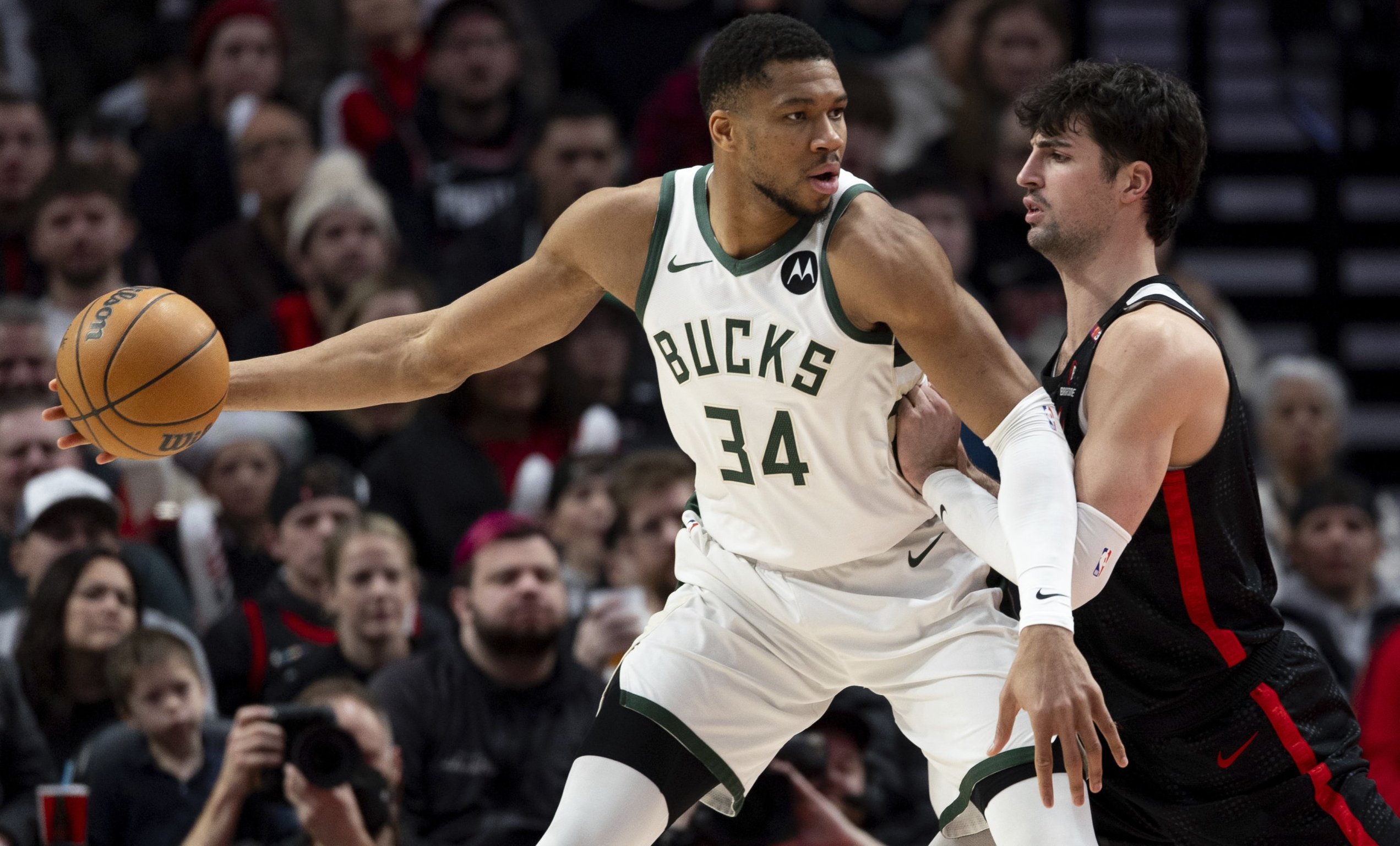 Atlanta bez Bogdanovića poražena od Hjustona, Filadelfija bolja od Lejkersa 3 Atlanta bez Bogdanovića poražena od Hjustona, Filadelfija bolja od Lejkersa 3