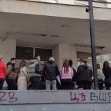 Odlukom plenuma maturanata od juče u blokadi Ekonomska škola u Kragujevcu 5
