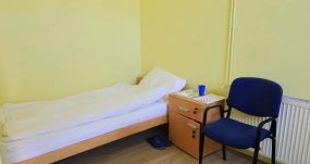 Da se zdravstveno i emocionalno oporave, pa onda "idu dalje": I za praznike bez slobodnog kreveta u prihvatilištu Šumadijske eparhije 3