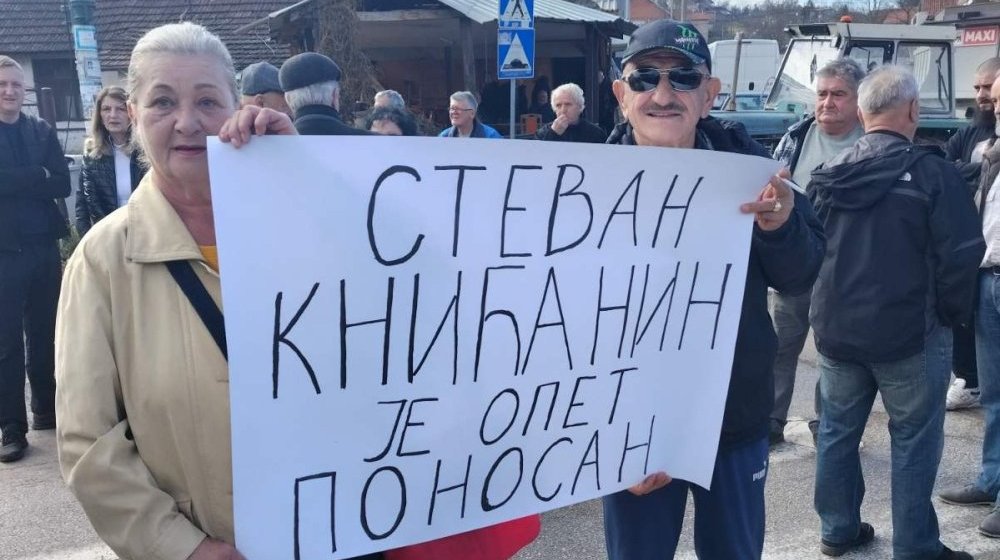 Stevan Knićanin je opet ponosan: U Kniću završena blokada magistralnog puta Kragujevac- Čačak 1