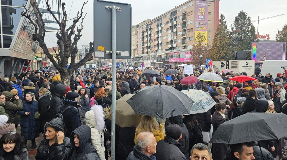 Da skinemo ljagu sa Vučićeve palanačke „proklete avlije”: Protest podrške studentima u petak kod fontane u Jagodini 1