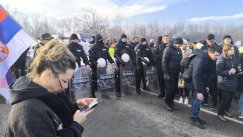 Policija pustila poljoprivrednike sa traktorima u studentski kampus (VIDEO) 7