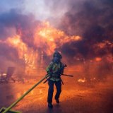 Dvoje nastradalih, desetine povređenih u požaru u Kaliforniji 5