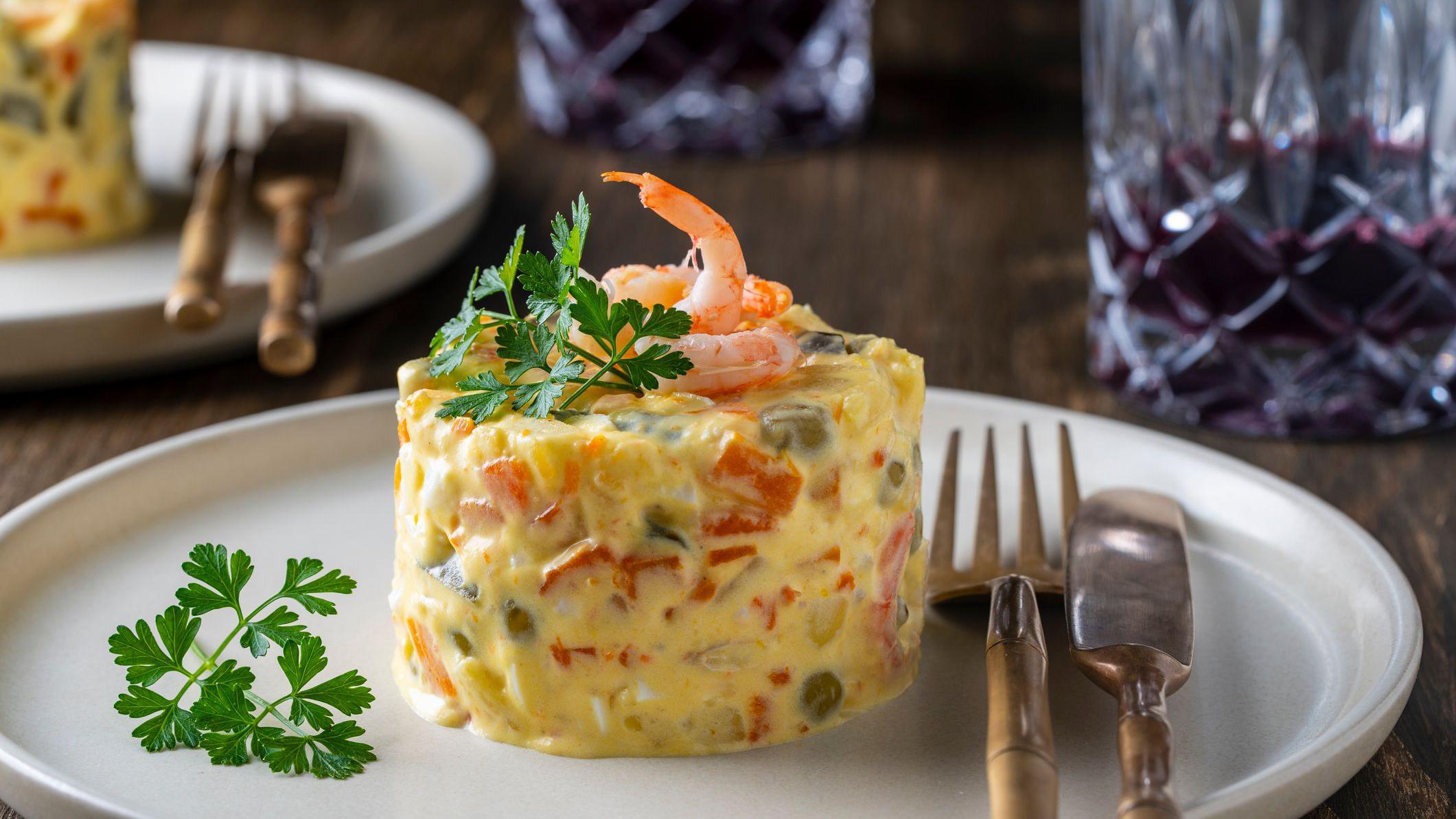 Zašto se u Ukrajini vodi rasprava o 'ruskoj' salati 2 salata olivije, ruska salata