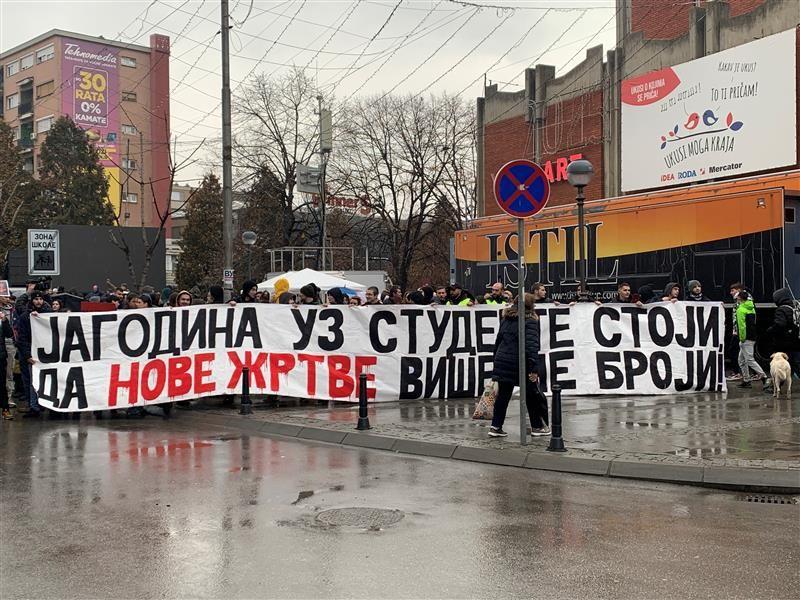Protesti širom Srbije, obustava rada, u Jagodini Vučićev miting 4 protest u jagodini