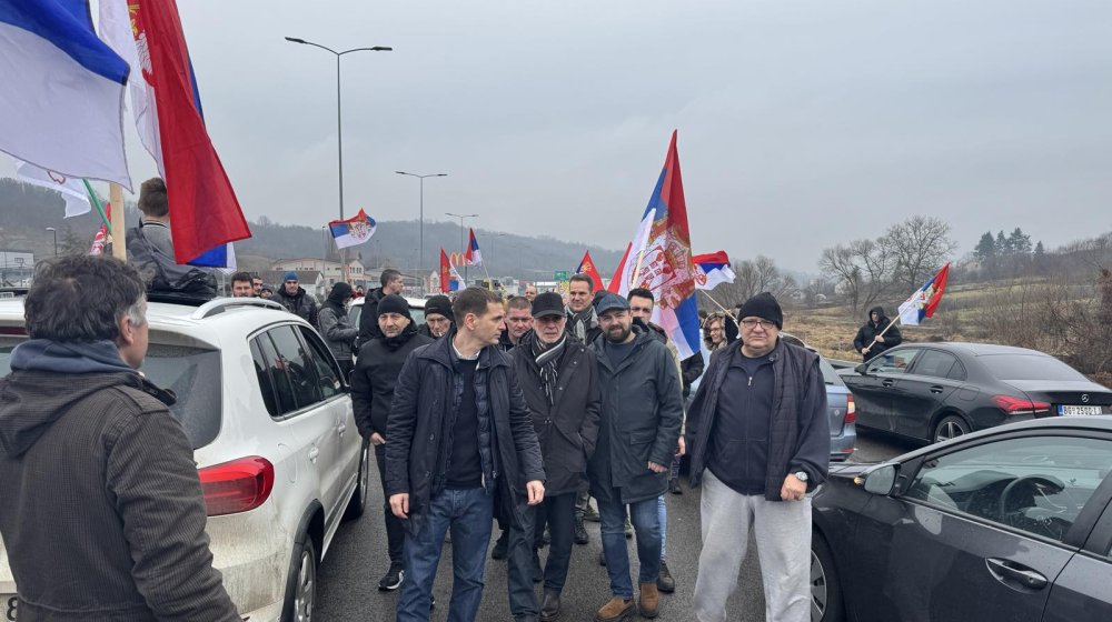 NADA na blokadi auto-puta kod Bubanj potoka (FOTO/VIDEO) 1