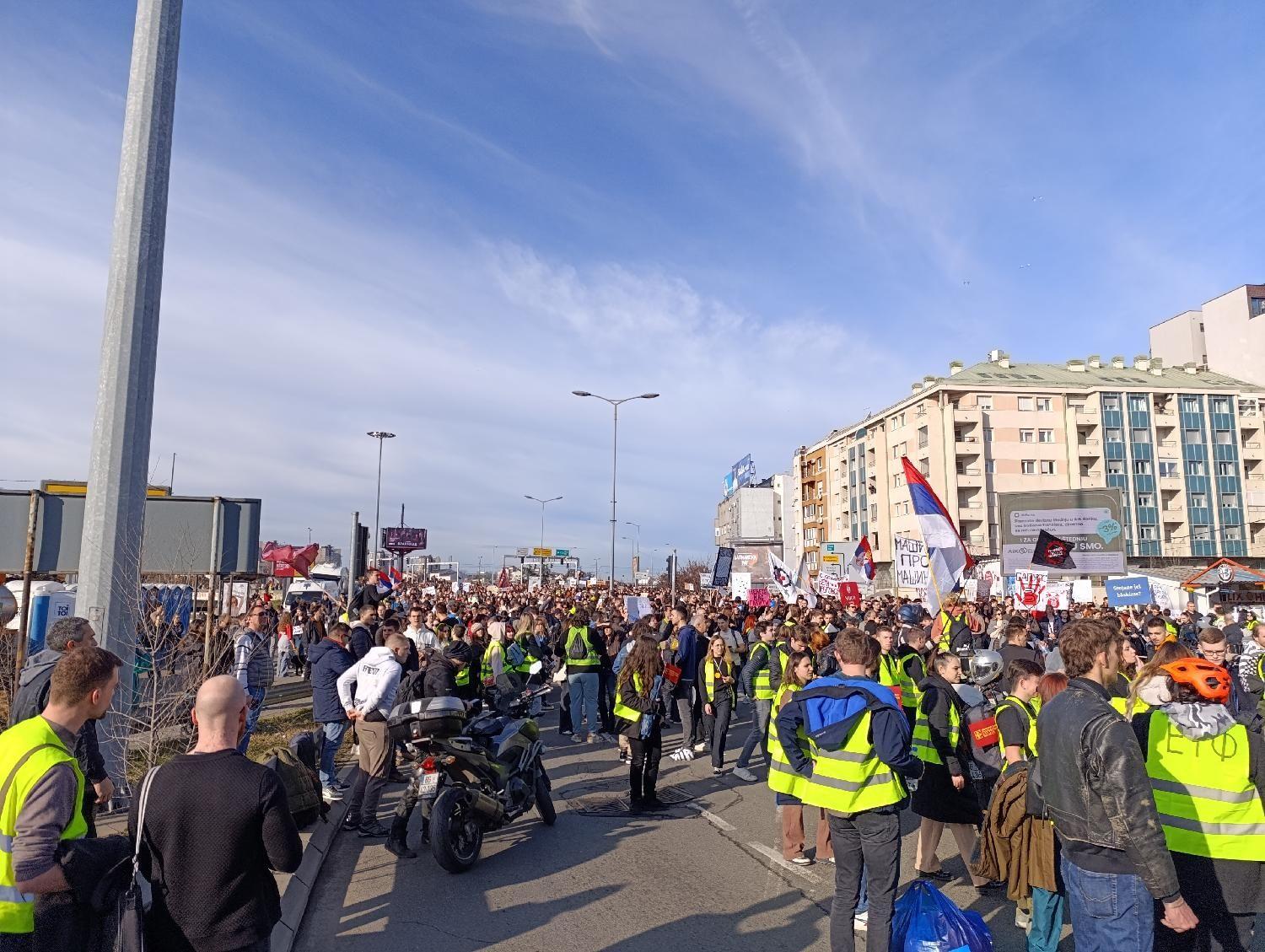studenti, blokada autokomande