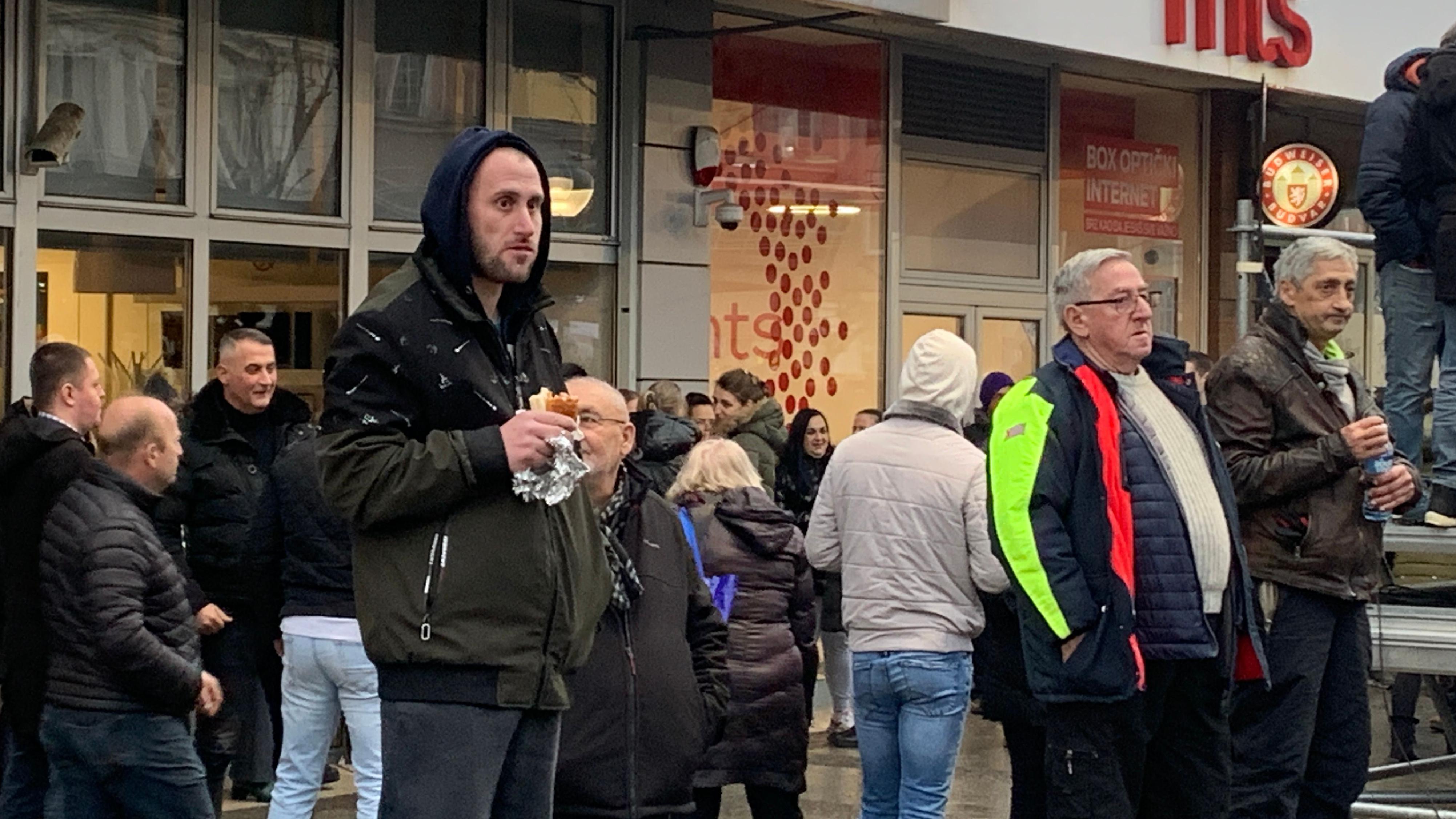 Jagodina i protesti: Vučićev miting i 15 minuta tišine 2 Jagodina