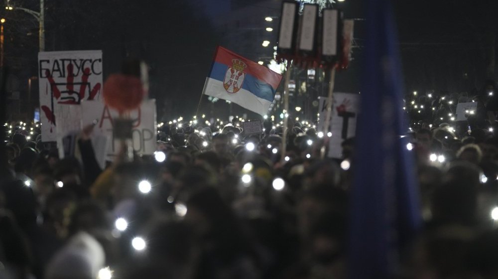 Frans pres i AP o demonstracijama u Srbiji: Hiljade ljudi u Beogradu protestovalo protiv korupcije 1
