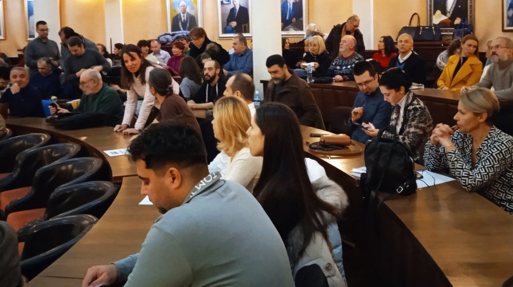 Deo univerzitetskih profesora u Nišu stupio u protestnu obustavu rada u znak podrške studentima: Pozvali prosvetne radnike da učine isto 1