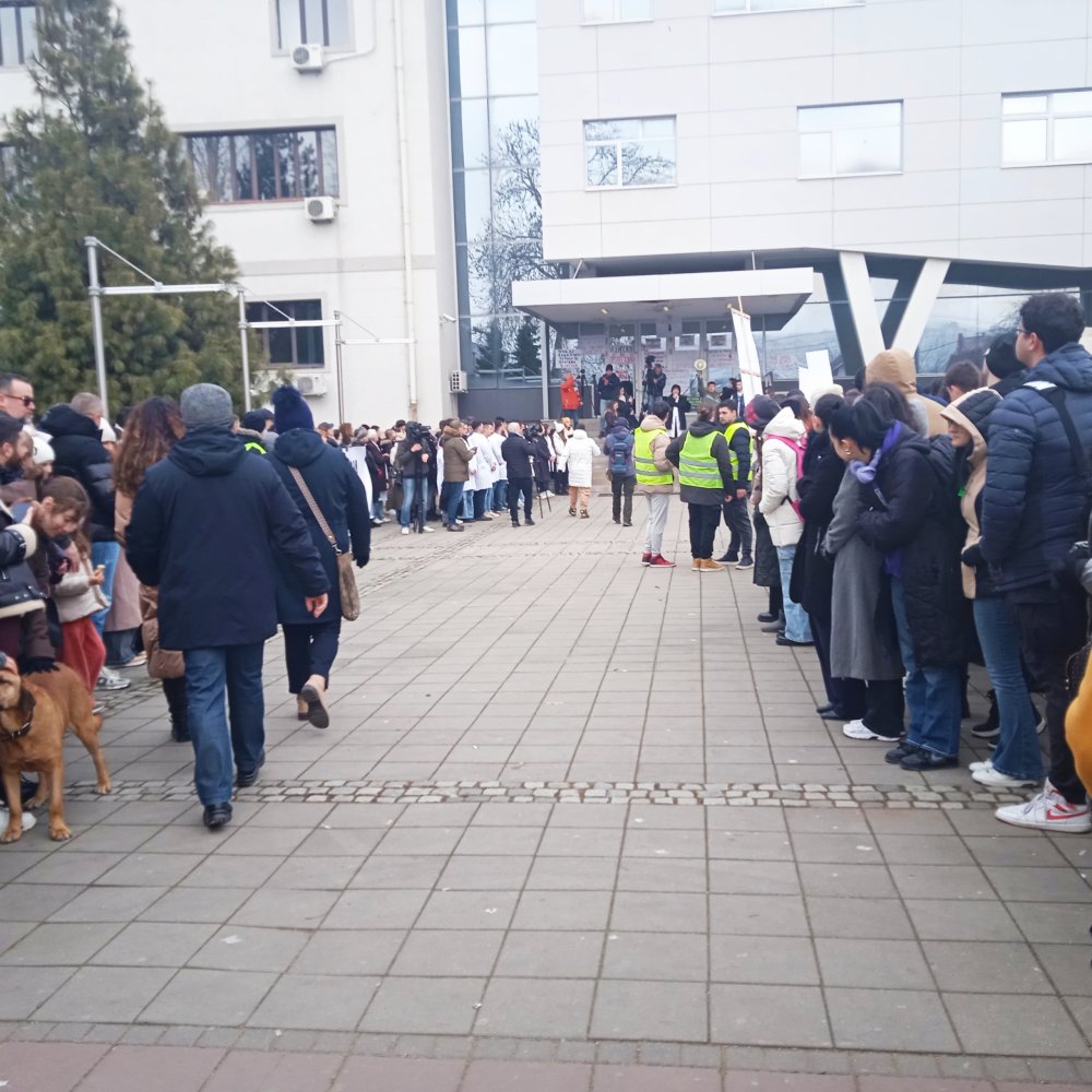 Studenti otključali Medicinski fakultet u Nišu: Uprava ipak odložila januarski ispitni rok 2