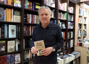 Dragan Velikić o napadu na Arsenijevića: Još jedan u nizu Vučićevih zločina 12 Dragan Velikić o napadu na Arsenijevića: Još jedan u nizu Vučićevih zločina 8