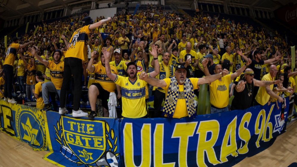 Španska parlamentarna stranka tražila da se Makabiju zabrani dolazak na meč Evrolige sa Realom: “Klub predstavlja genocidnu zemlju, navijači ismevaju ubijanje dece” 2 Španska parlamentarna stranka tražila da se Makabiju zabrani dolazak na meč Evrolige sa Realom: “Klub predstavlja genocidnu zemlju, navijači ismevaju ubijanje dece” 2