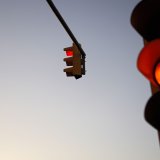 Šta treba da uradite kada vam se na semaforu uključi žuto svetlo? 2