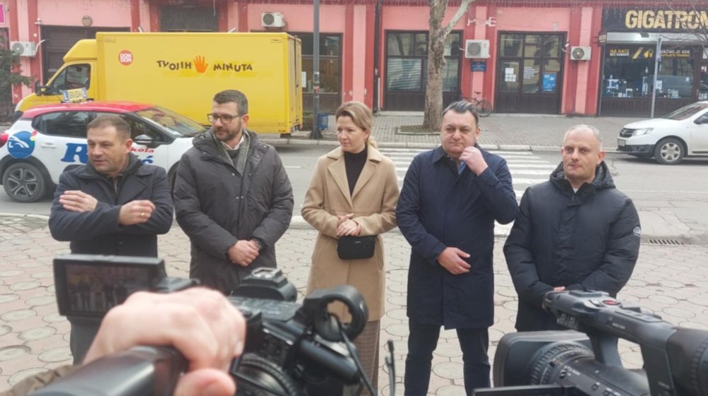 "Boško Ničiću, sram vas bilo": Poručuju iz koalicije "Promena u koju verujem" u Zaječaru 1