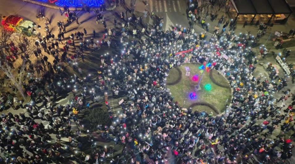 "Smatramo da ovo ozbiljno ugrožava Nikolinu bezbednost": Oglasili se Zaječarci u blokadi povodom targetiranja studenta 1