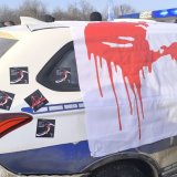 Produžen pritvor aktivistima SNS koji su polomili vilicu studentkinji u Novom Sadu 1