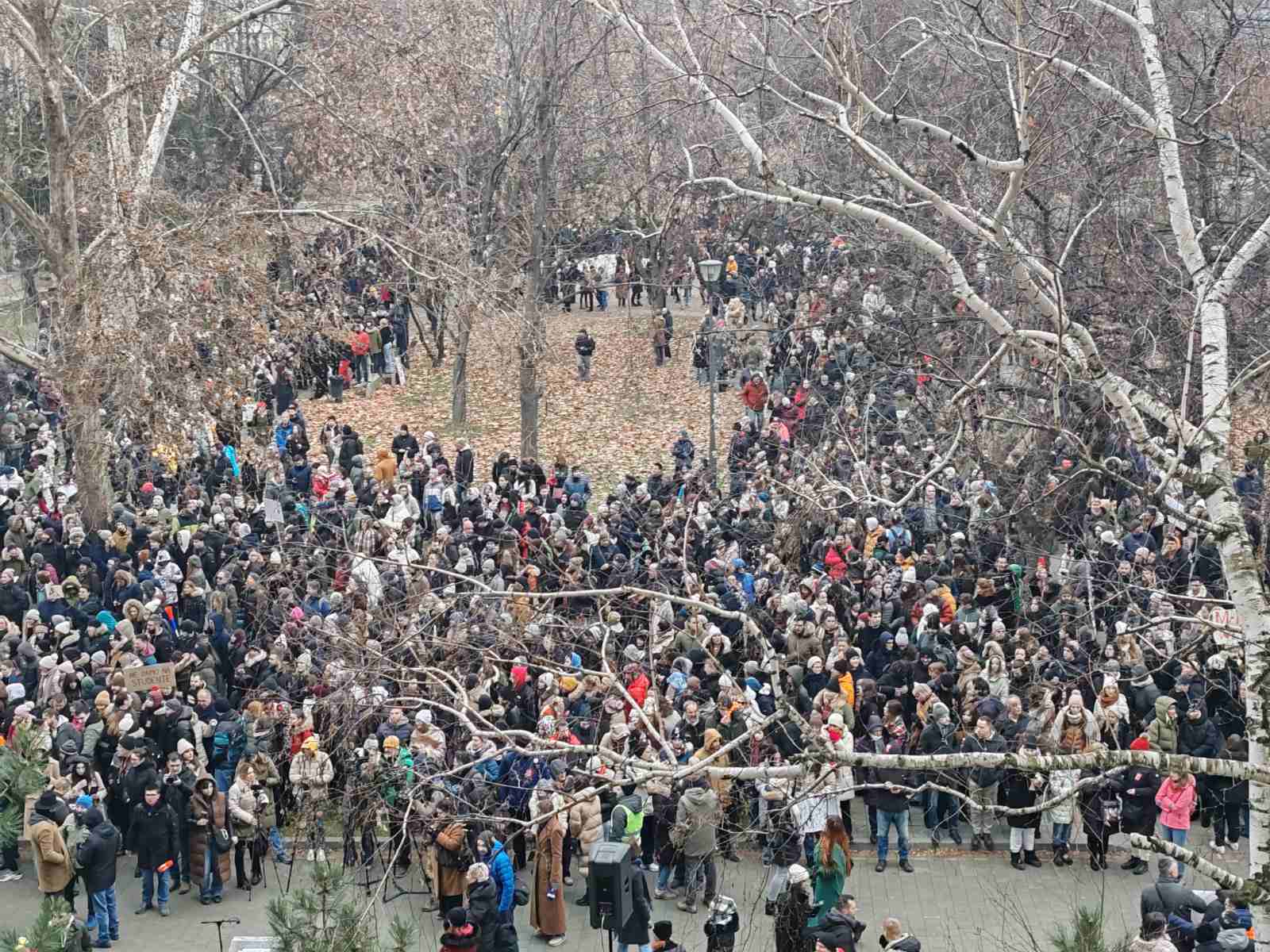 Završen protest novosadskih profesora i istraživača, zatražili ostavku rektora Dejana Madića (FOTO, VIDEO) 10