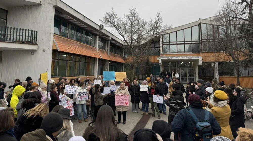 Roditelji novosadske škole traže smenu direktorke: Trebalo je da bude razrešena pre godinu dana 1