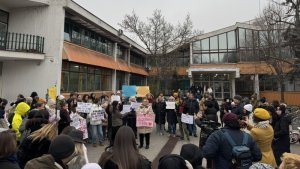 Roditelji novosadske škole traže smenu direktorke: Trebalo je da bude razrešena pre godinu dana 1