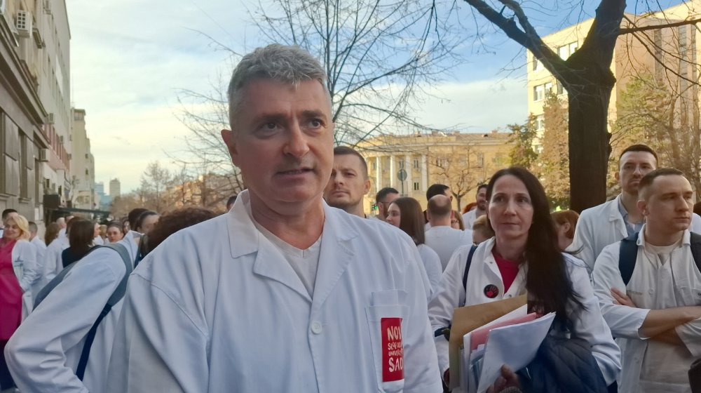 Kardiolog: U Novom Sadu je korišćeno hemijsko toksično sredstvo 1