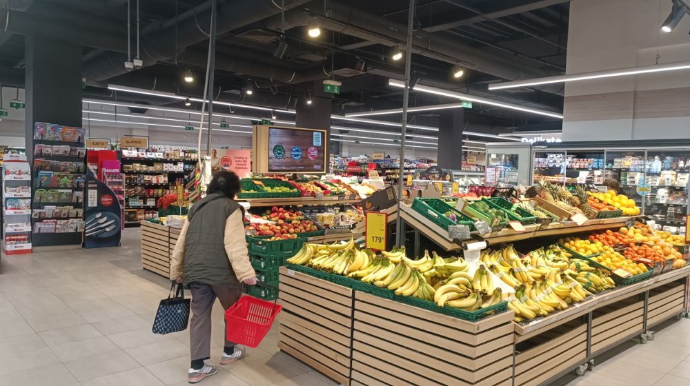 Radno vreme za Dan državnosti i Sretenje: Kako će raditi prodavnice, pošte, gradski prevoz...? 1