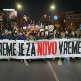 Novosadski studenti protestom i petnaestominutnom tišinom u ponoć dočekali Novu godinu po Julijanskom kalendaru (FOTO,VIDEO) 8