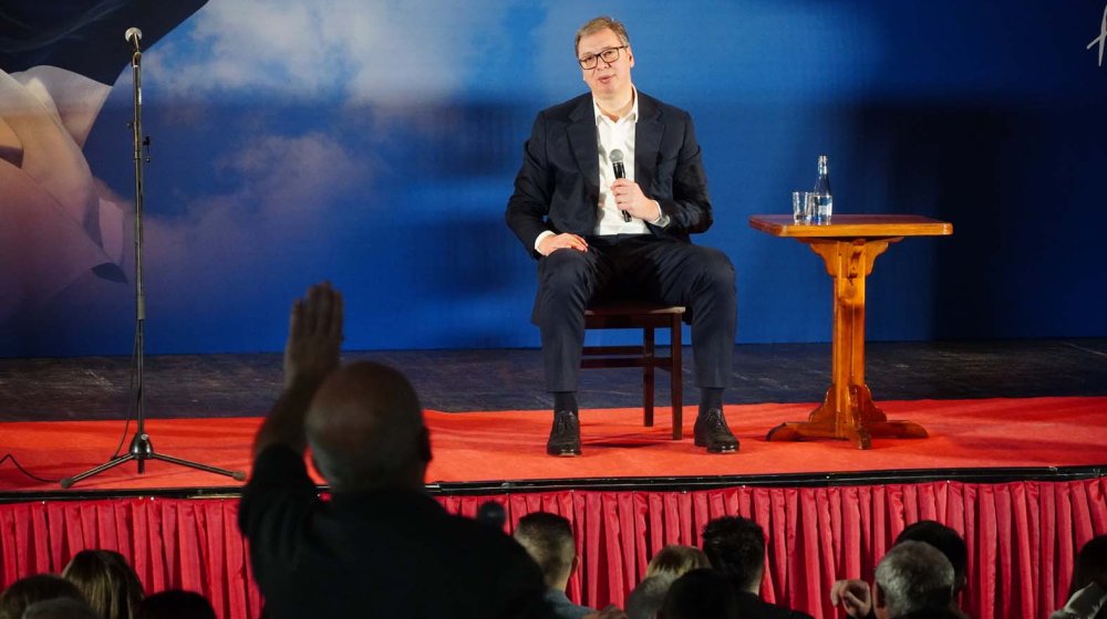 Vučić nastavlja posetu Zaječarskom i Borskom okrugu 1